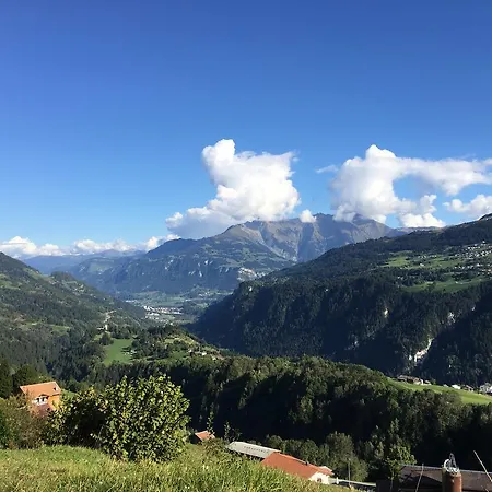 بيت ضيافة Christall