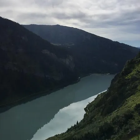 克里斯泰勒旅馆 3*